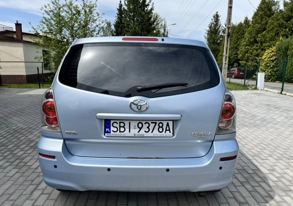 Toyota Corolla Verso cena 15333 przebieg: 326158, rok produkcji 2004 z Biała małe 529